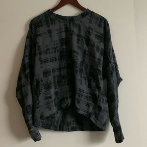 Zella multi colored high low long sleeve